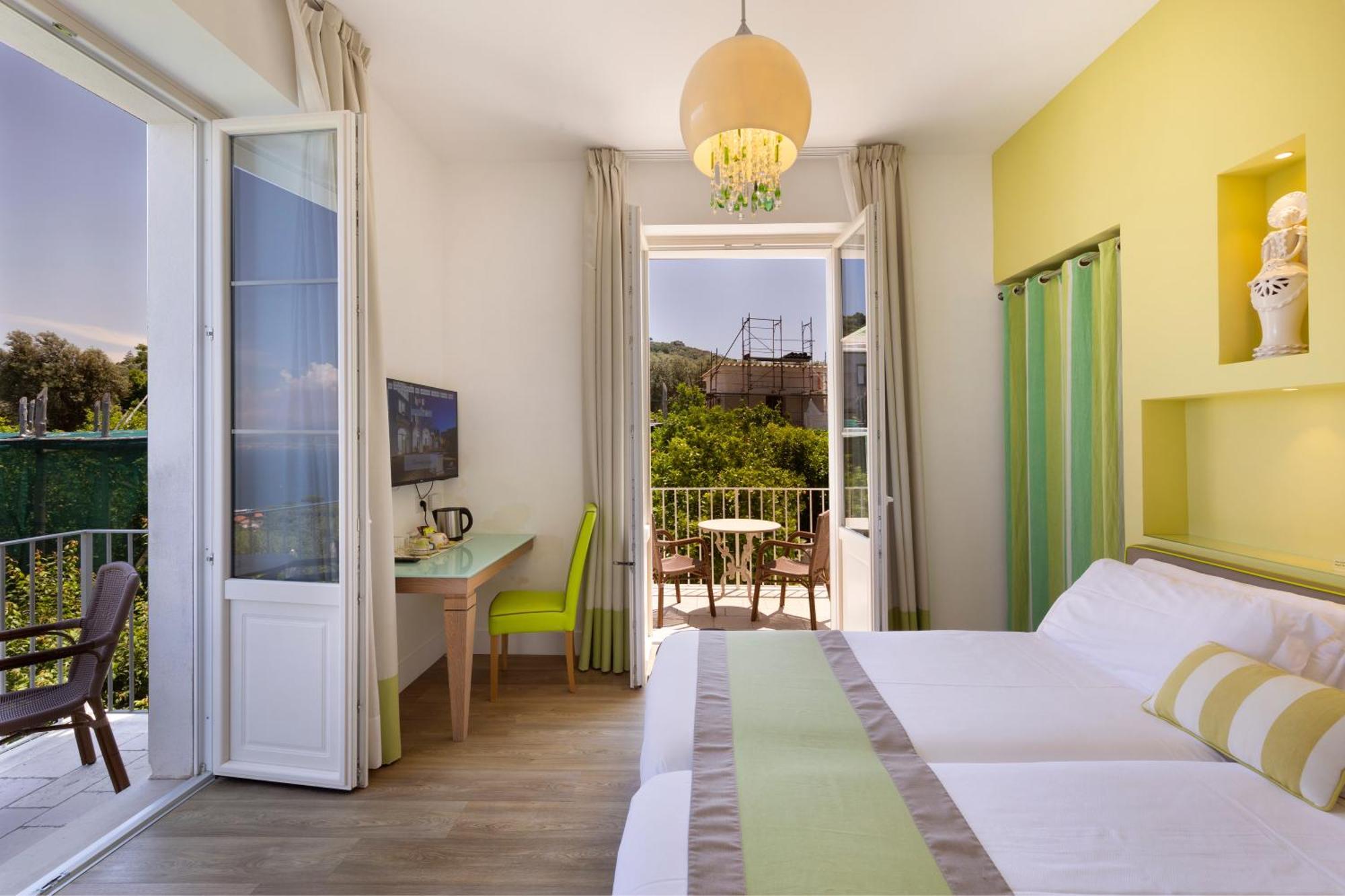 Relais Palazzo Del Barone (Adults Only) Hotel Sorrento Exterior photo